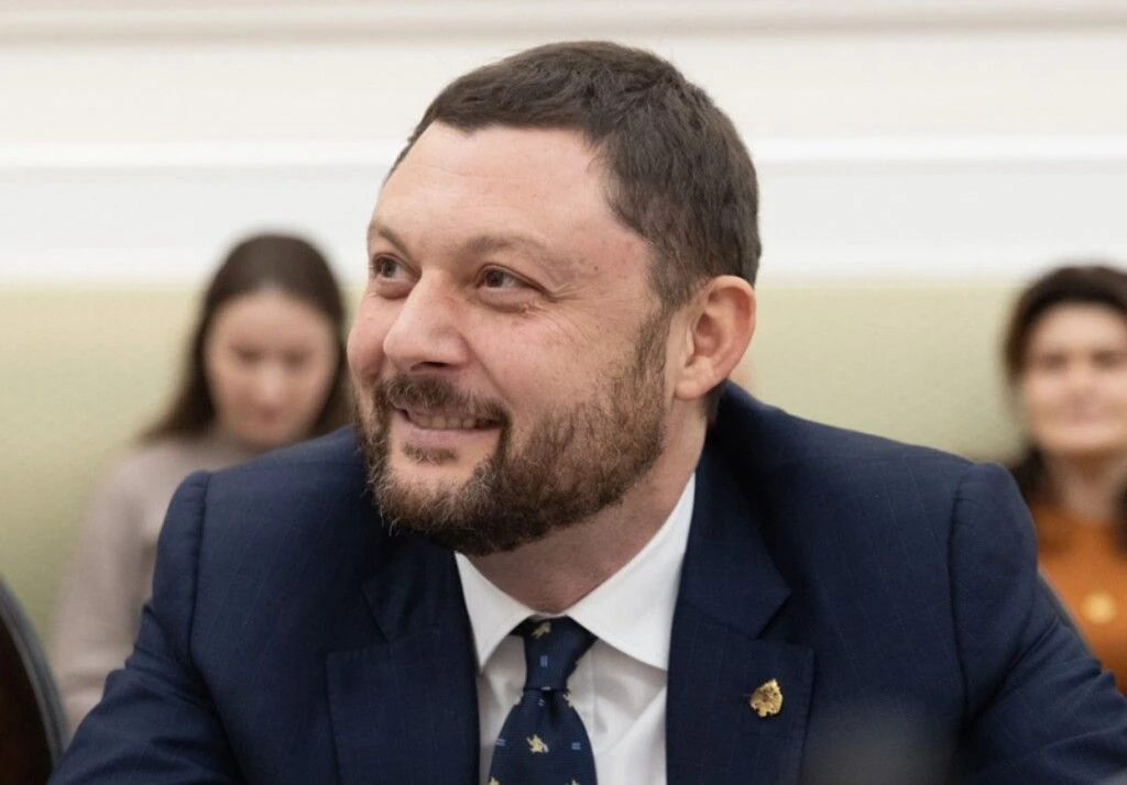 Василий Церетели предлагает создавать центры сотрудничества под эгидой РАХ