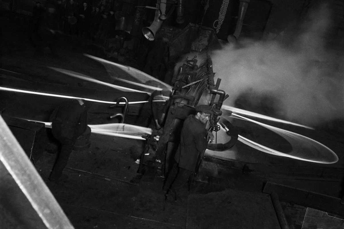 Из серии «Завод „Серп и молот“». 1931. Фотография.<br>Фото: Камералабс