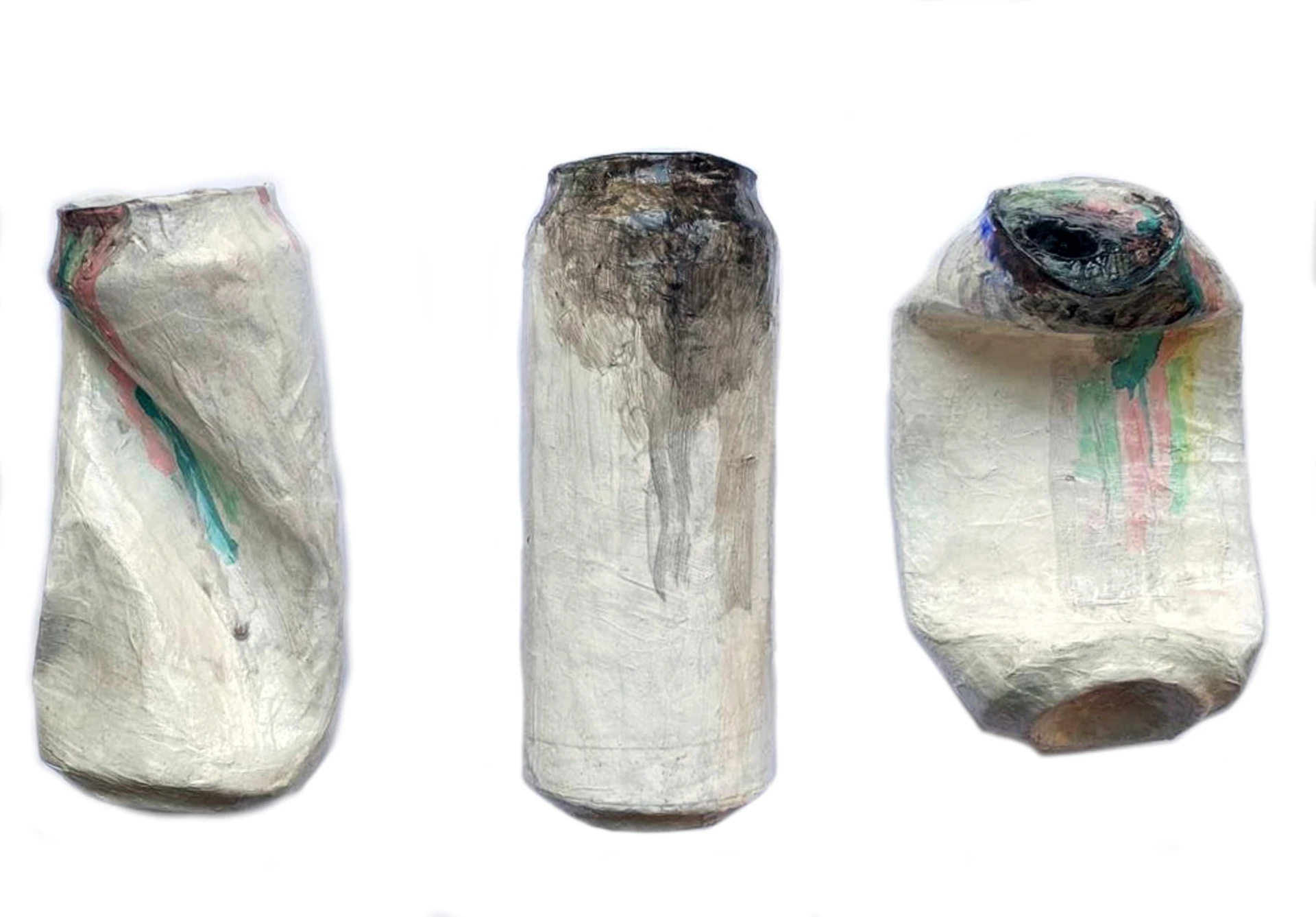 Объект из проекта «Жги». 2019. Папье-маше, акрил.<br>
Фото: Галерея MYTH