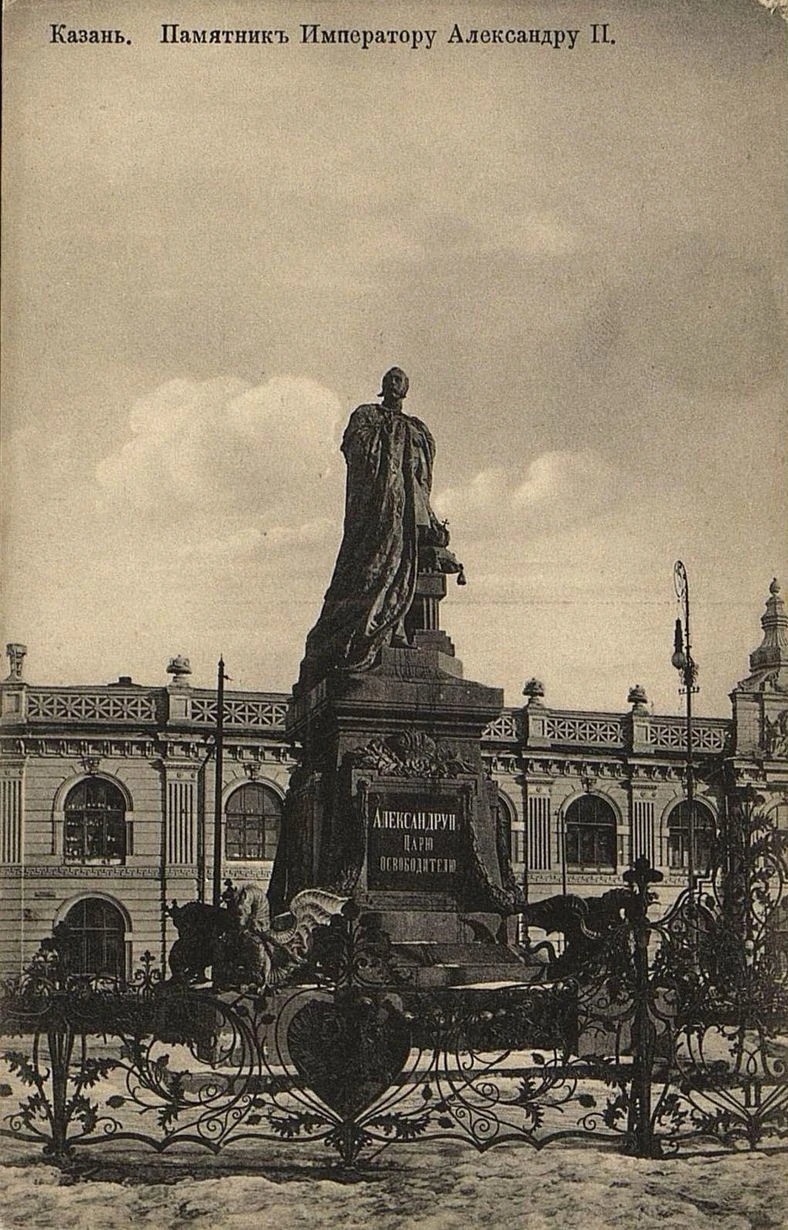 Галерея
