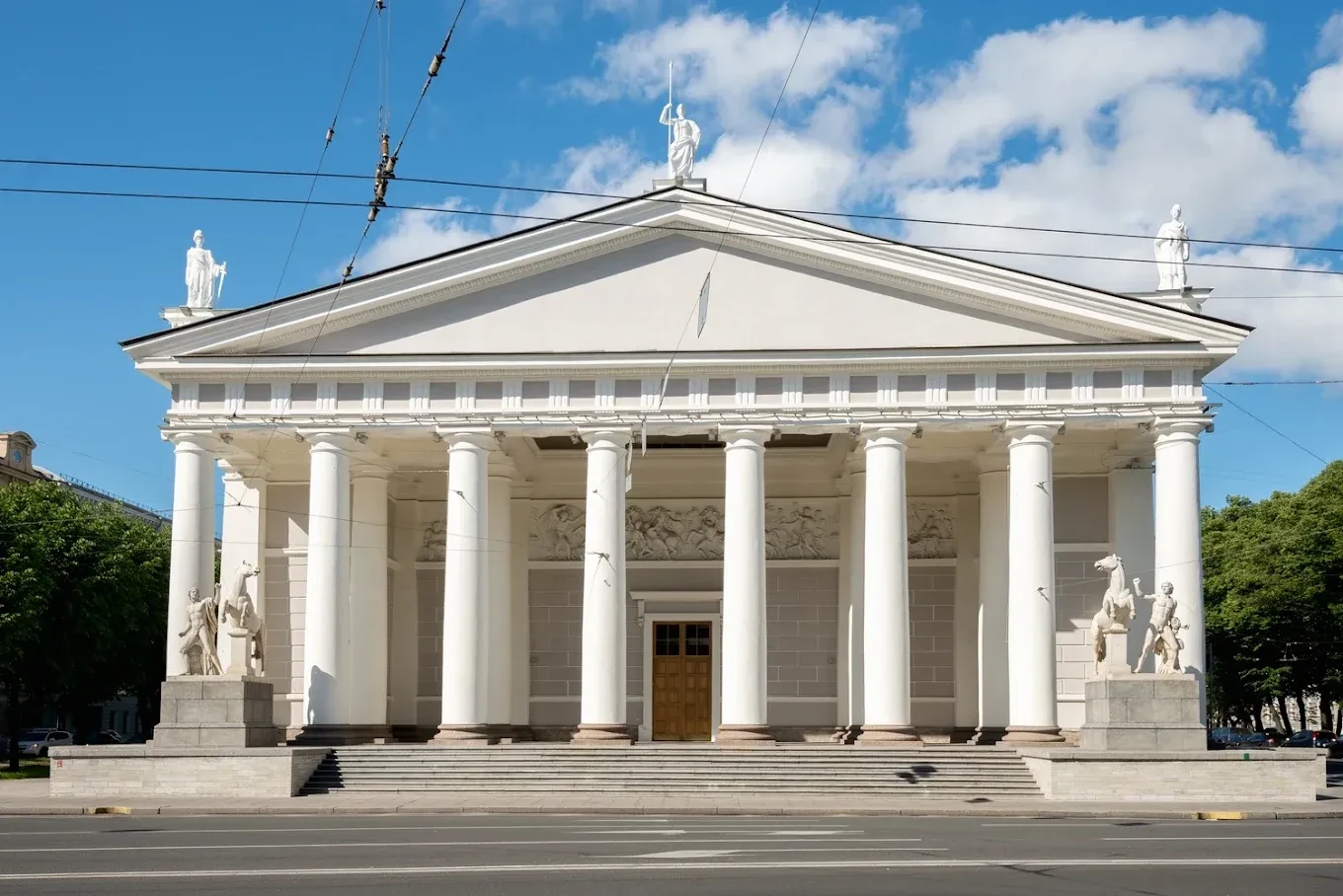 Фото: manege.spb.ru