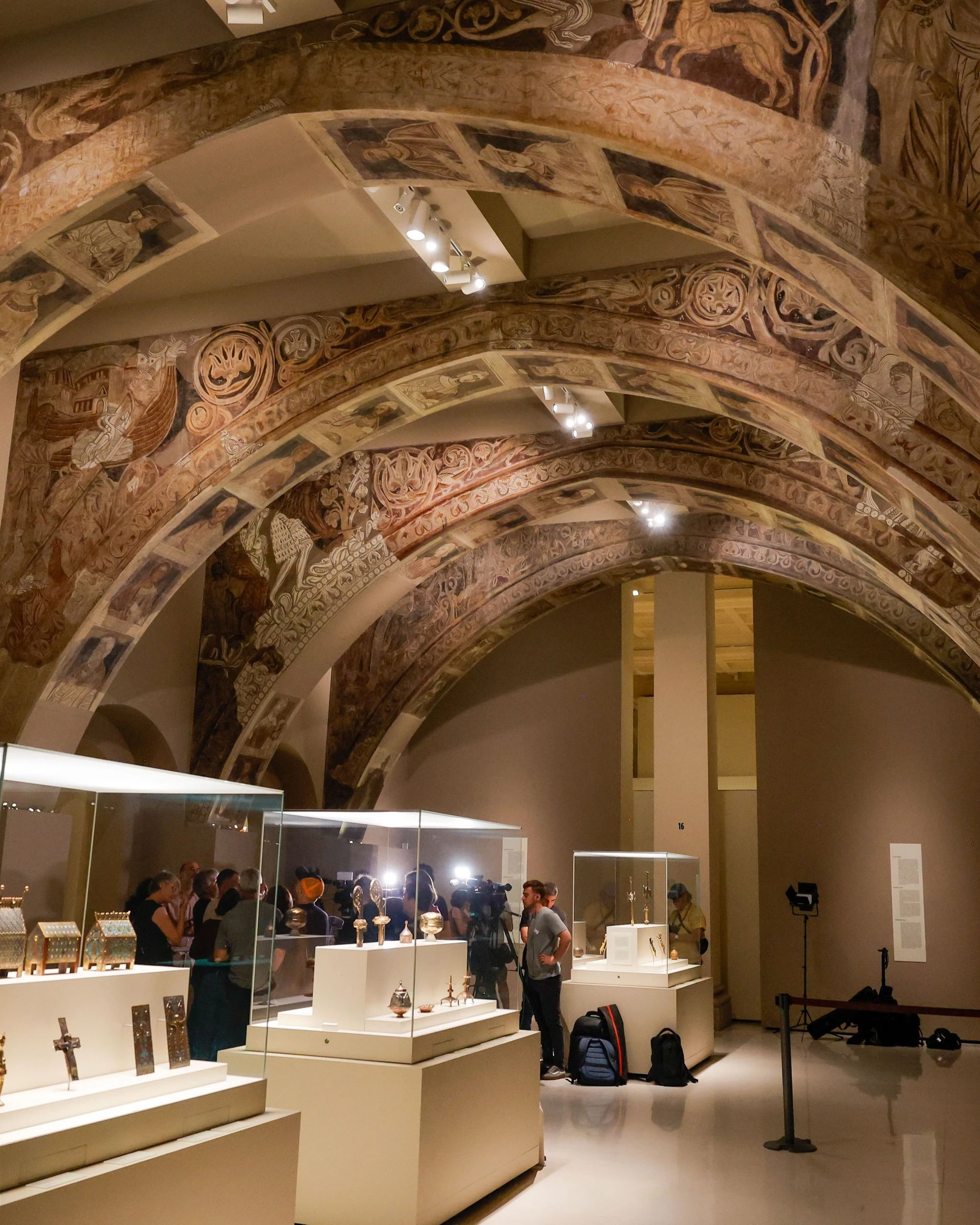 Музей в Барселоне отказался возвращать средневековые фрески в монастырь