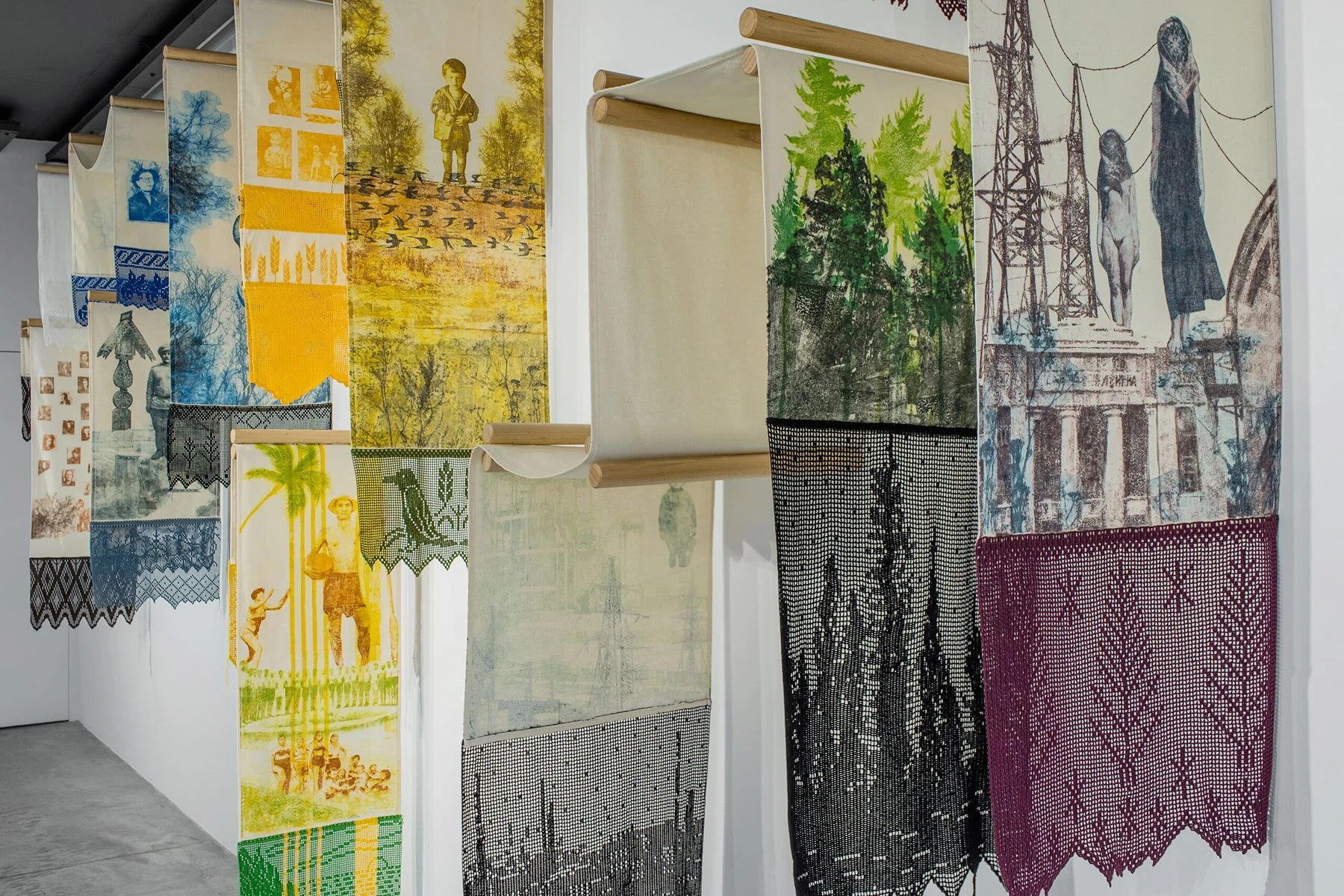 Фрагмент выставки Лены Лисицы «Бережно». 2026. <br>
Фото: Анатолий Козьма / Студия «Тихая»