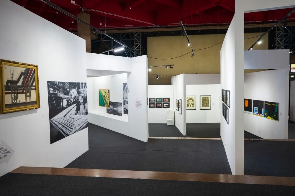 Фрагмент выставки «Будут знаки» в Музейном центре «Площадь Мира». Красноярск, 2026. <br> Фото: Алена Ротенберг. Courtesy «Площадь Мира»