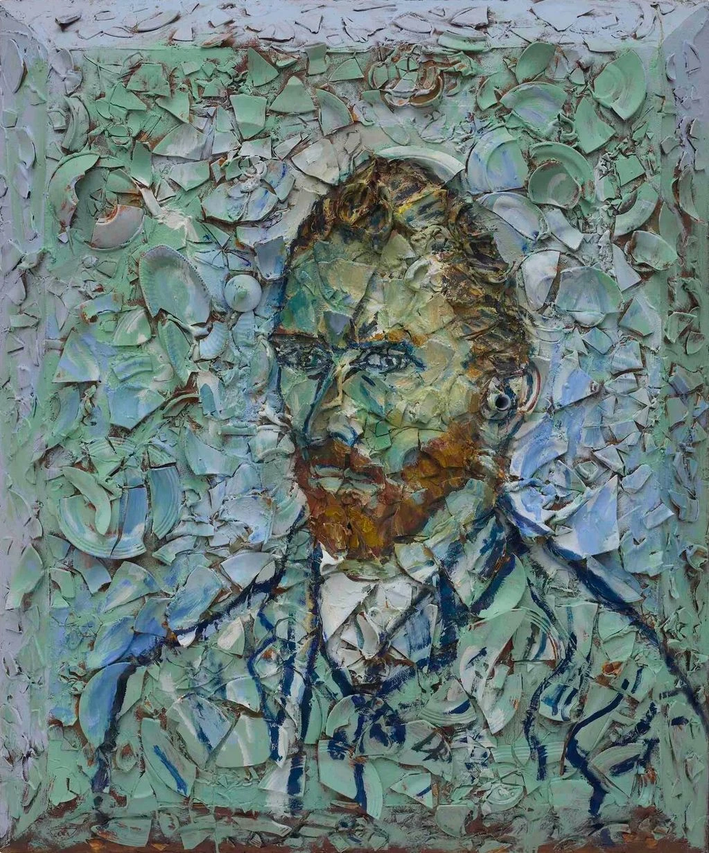 Номер 5 (Автопортрет Ван Гога из Музея Орсе, Винсент). 2019. Дерево, масло, тарелки.<br>Фото: Tom Powel Imaging / © Julian Schnabel Studio / Frieze