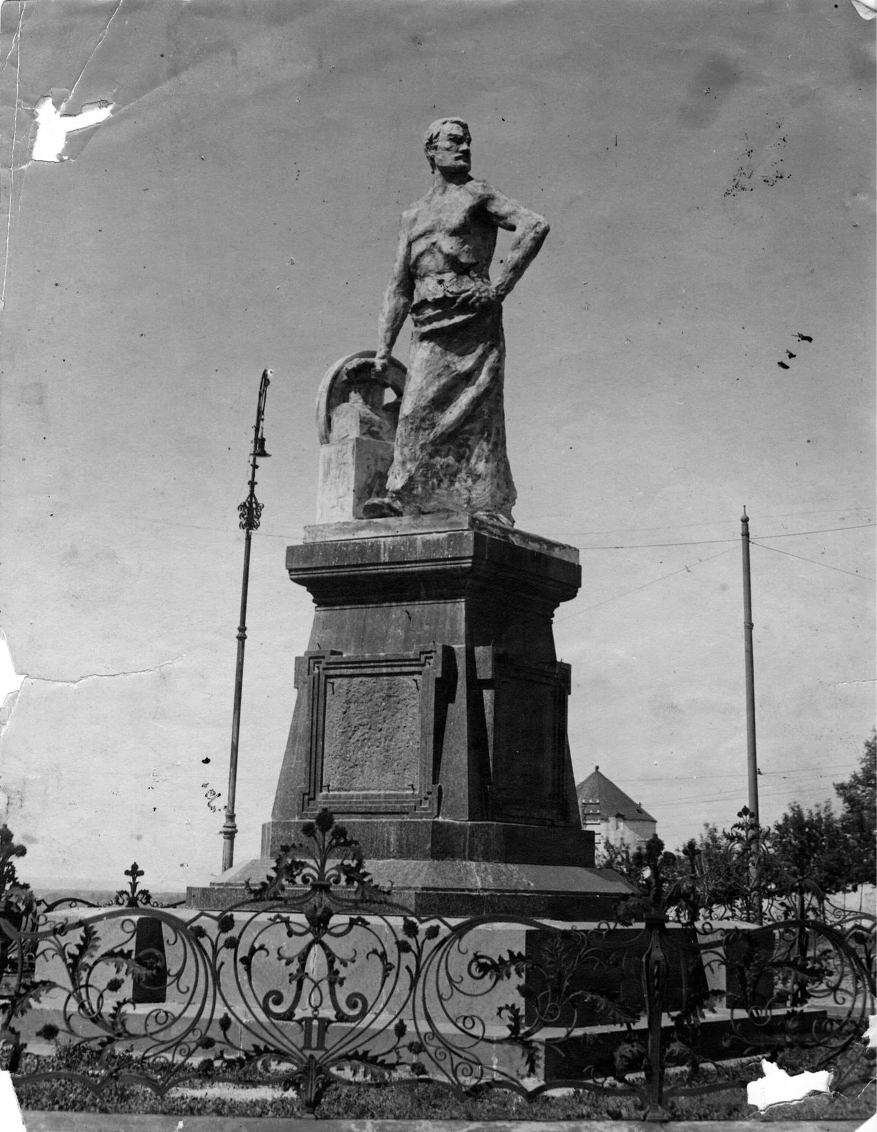 Галерея